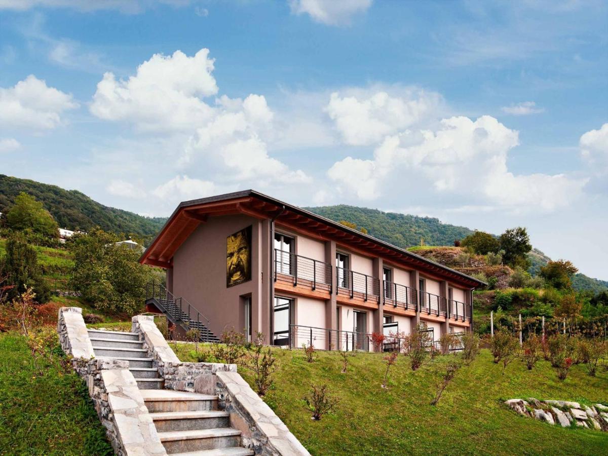 Residence Caffe Maya Maslianico Exterior foto